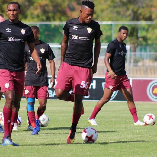@zungu_50 channeling his inner dancer? #stellenboschfc #choiceofchampions #sfc #sashp #proudlystellenbosch