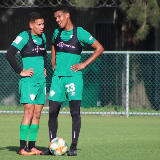 Can’t help but wonder what @chadroman11 is trying to convince.jpg