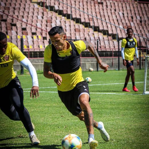 Junior mendieta gets his first run out at the dc.jpg