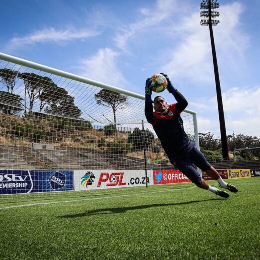 This is our house and @leelangeveldt is here to protect.jpg