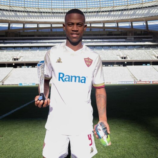 Swipe left to see what its like to score you.jpg