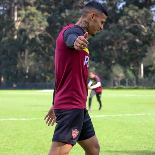 4 seasons 1 training session talk about preparing for any.jpg