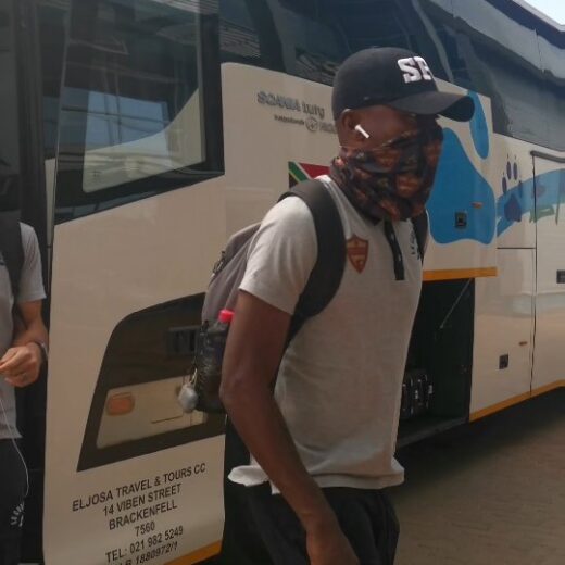 𝙊𝙪𝙧 𝙗𝙤𝙮𝙨 𝙝𝙖𝙫𝙚 𝙖𝙧𝙧𝙞𝙫𝙚𝙙 kick off at 15h30 dstv channel.jpg