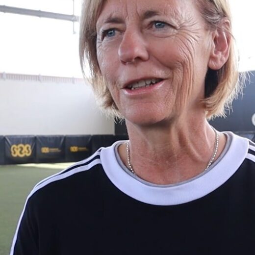 𝙀𝙮𝙚𝙂𝙮𝙢 dr sherylle calder has worked with renowned sports teams.jpg