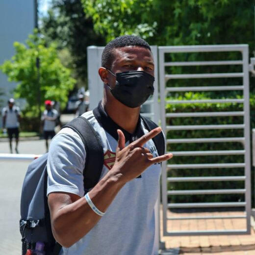 𝙒𝙚𝙫𝙚 𝙡𝙚𝙛𝙩 𝙩𝙝𝙚 𝙗𝙖𝙨𝙚 stellenboschfc proudlystellenbosch.jpg