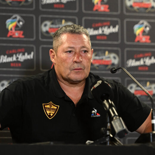 Football 2025 carling knockout cup last 16 stellenbosch fc v kaizer chiefs cape town stadium south africa