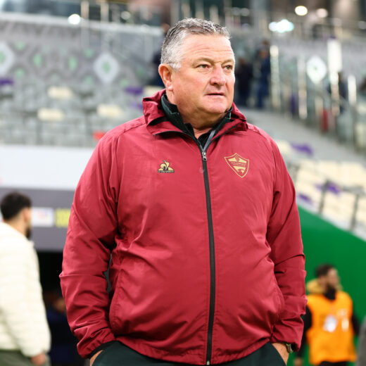 Football caf confederation cup 2025/26 cr belouizdad v stellenbosch nelson mandela stadium algiers algeria