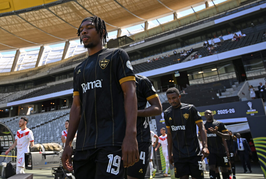 Football caf confederation cup 2025/26 stellenbosch fc v cr belouizdad cape town stadium south africa