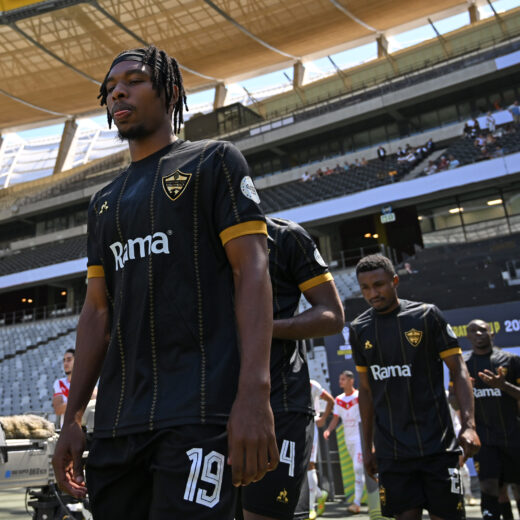 Football caf confederation cup 2025/26 stellenbosch fc v cr belouizdad cape town stadium south africa